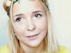Maman sexy s'est fait film porno tu kif ramoner dans la cuisine