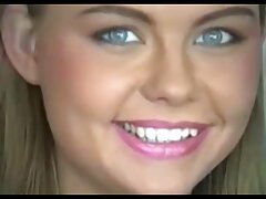 La jeune fille soumise Carolina telecharger xxx Sweets suce profondément la BBC et se fait défoncer